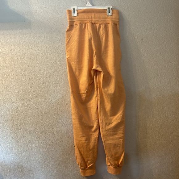 Like new Noam tie waist joggers size XS - Picture 4 of 7